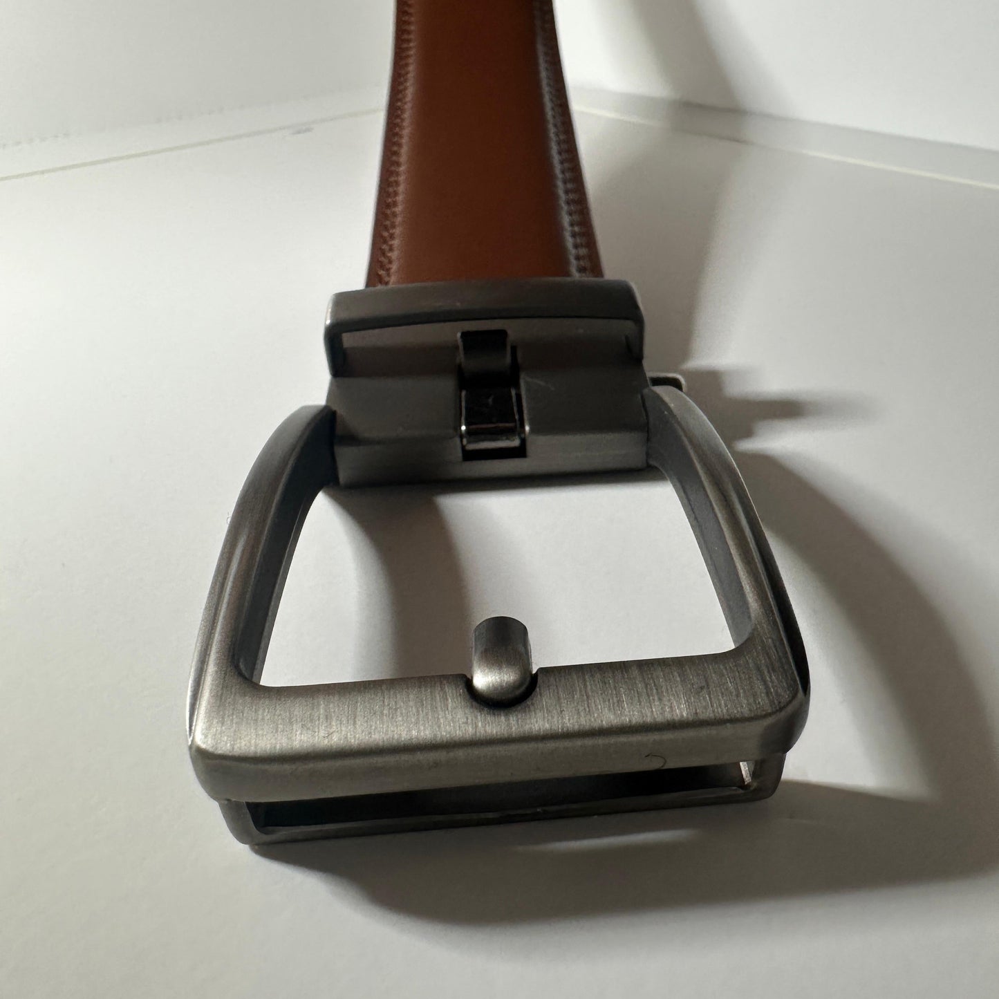 Split-Leather Hole-Free Belt